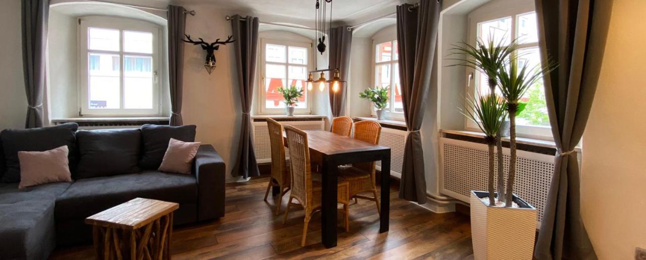 Appartement Schlossberg, Gasthaus Hirsch Хиршхорн Экстерьер фото