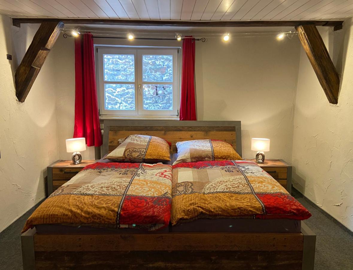 Appartement Schlossberg, Gasthaus Hirsch Хиршхорн Экстерьер фото