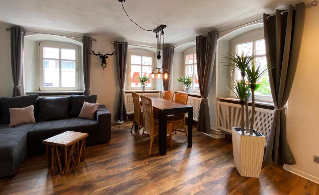 Appartement Schlossberg, Gasthaus Hirsch Хиршхорн Экстерьер фото