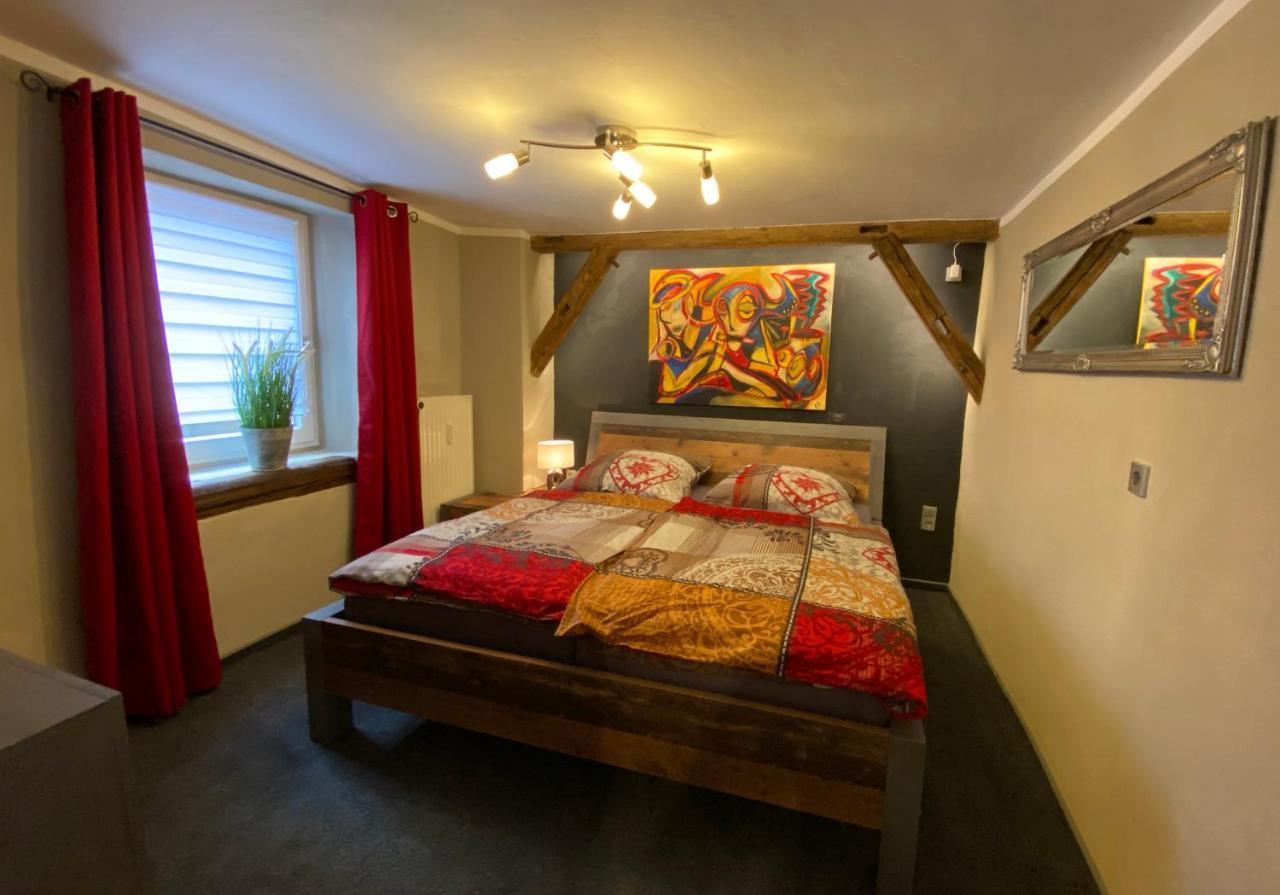 Appartement Schlossberg, Gasthaus Hirsch Хиршхорн Экстерьер фото