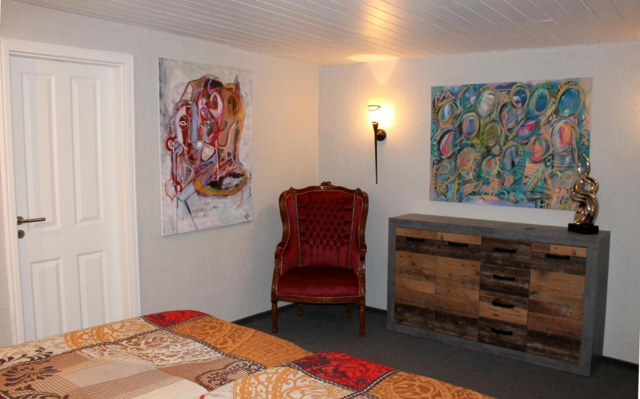 Appartement Schlossberg, Gasthaus Hirsch Хиршхорн Экстерьер фото